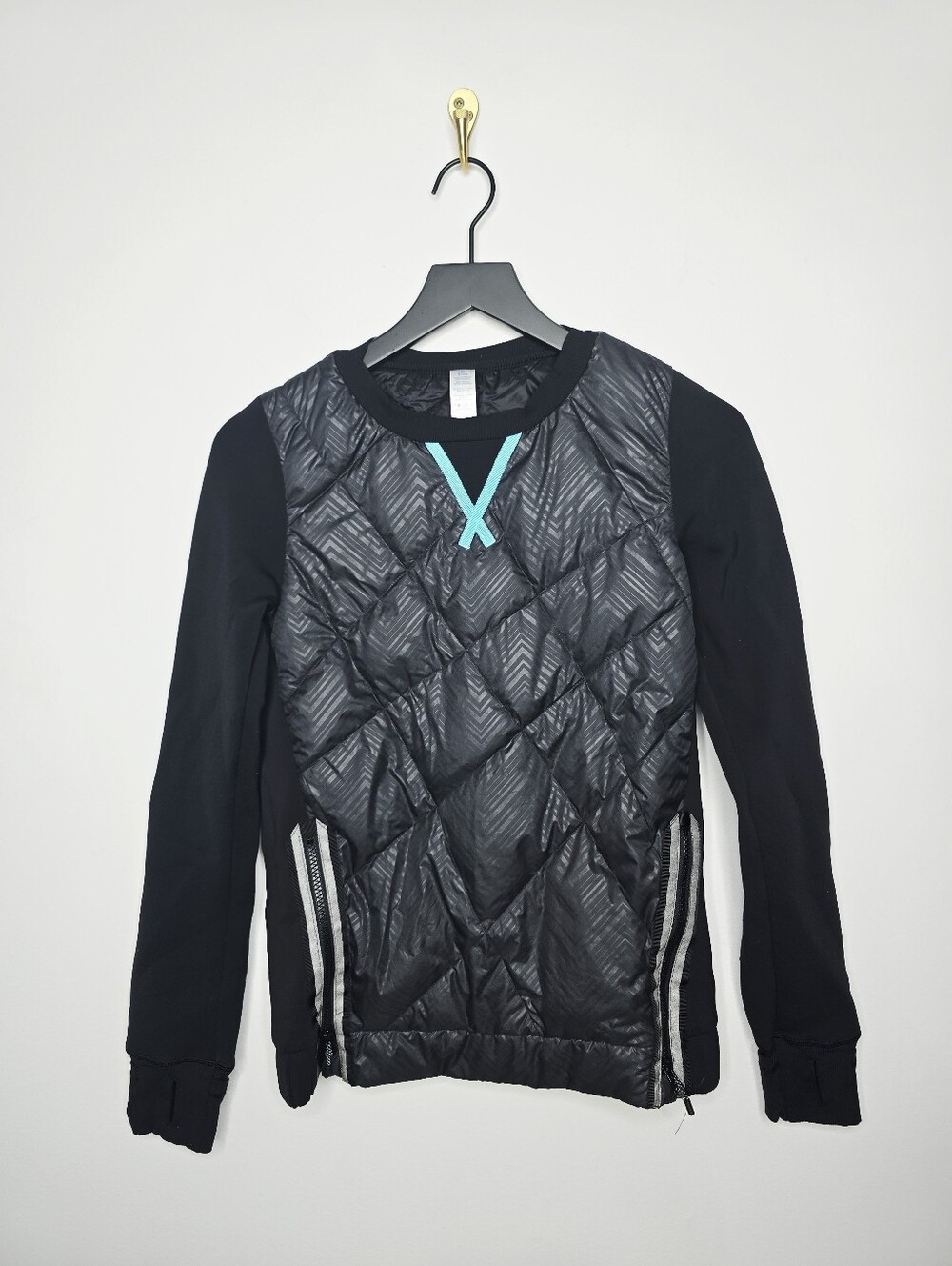 Ivivva by Lululemon Girls Goose Down Pullover  "Practice Makes Puffect"  Size 14